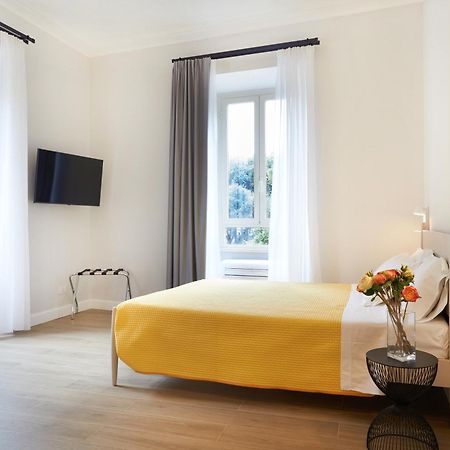 Hotel Reyes Rome Exterior photo
